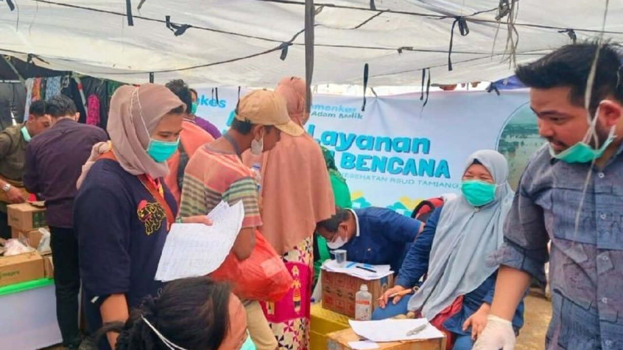 RS Adam Malik membuka posko di Aceh Tamiang, mengerahkan tim medis dan bantuan untuk memperkuat layanan kesehatan serta memulihkan RSUD setempat setelah bencana.