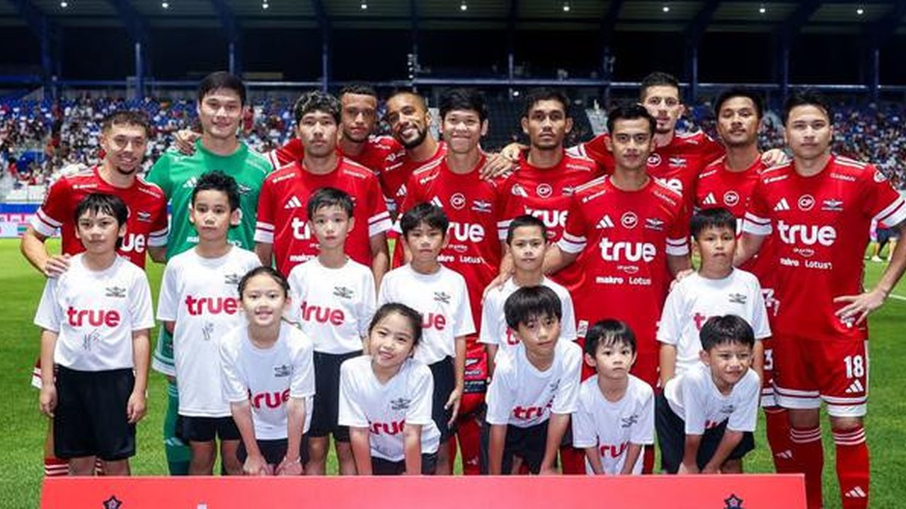 Pratama Arhan menjadi starter saat Bangkok United menjamu Buriram United dalam laga pekan kelima Thai League 1 2025/2026, Minggu (21/9/2025) malam. (Dok. Bangkok United)