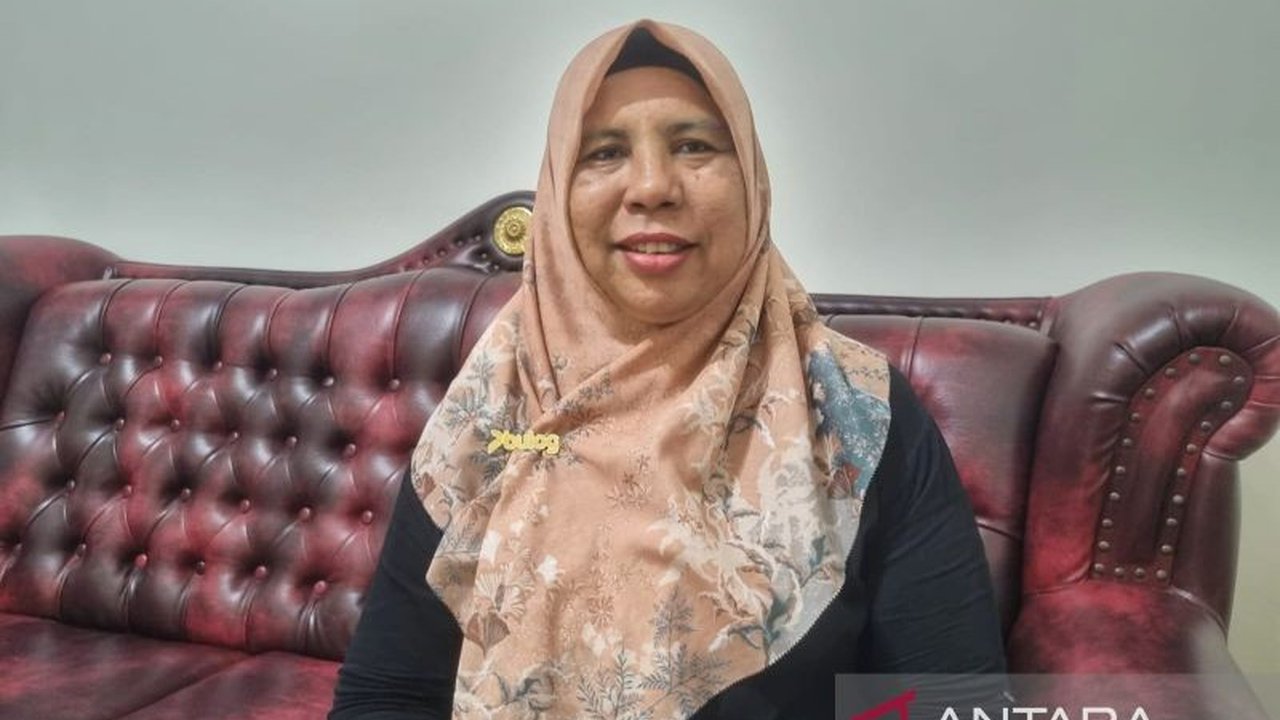 Bulog Manokwari mengapresiasi peran Polda Papua Barat dalam mendirikan gudang filial. Inisiatif ini secara signifikan membantu perluasan distribusi beras murah SPHP ke lima kabupaten yang sebelumnya tidak memiliki gudang Bulog, memastikan harga terjangkau