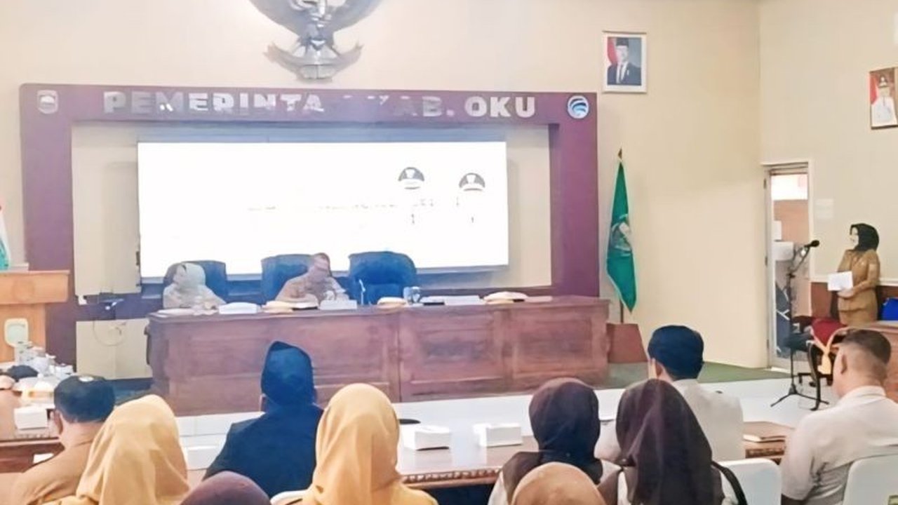 Pemerintah Kabupaten Ogan Komering Ulu (OKU) tengah mempersiapkan operasional Mal Pelayanan Publik OKU untuk mempermudah masyarakat mengurus berbagai dokumen perizinan dan kependudukan secara terintegrasi.