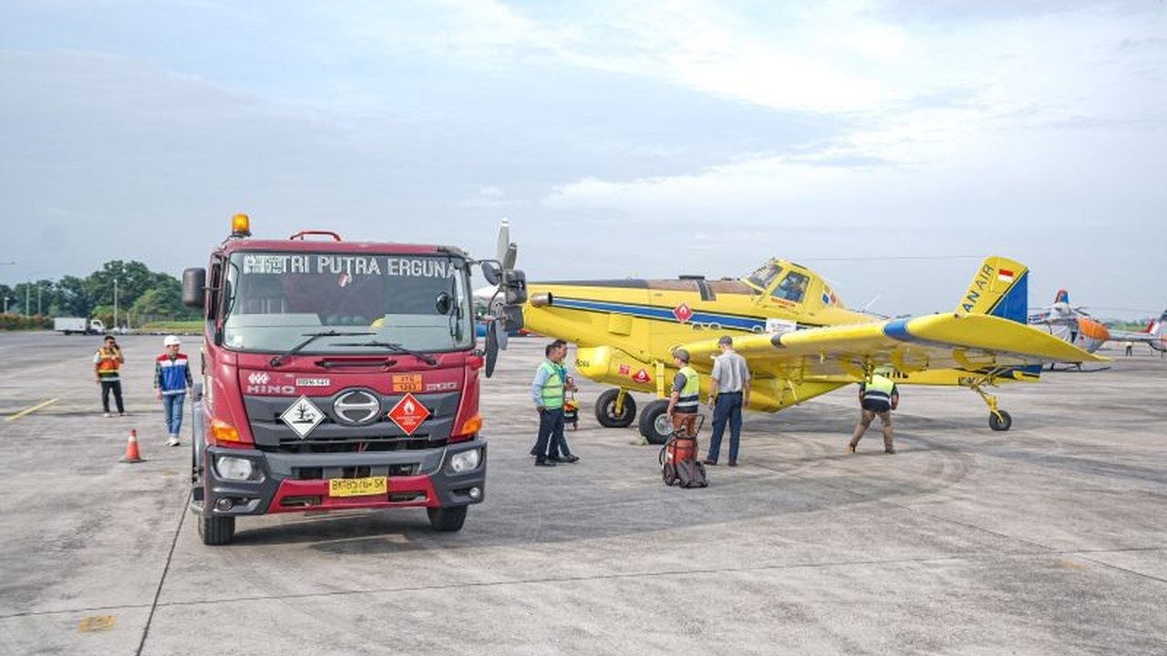 PT Pertamina (Persero) memastikan ketersediaan energi di wilayah Aceh tetap terjaga. Pengiriman BBM Pertamina via Pesawat Air Tractor menjadi solusi strategis untuk menjangkau Bener Meriah pascabencana.