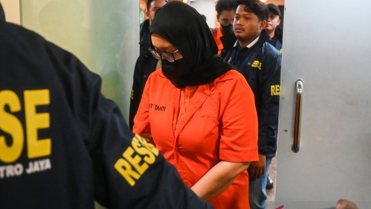 Polda Metro Jaya serius menelusuri aset tersangka kasus penipuan WO PT Ayu Puspita Sejahtera. Upaya ini dilakukan untuk mengembalikan kerugian para korban yang mencapai miliaran rupiah.
