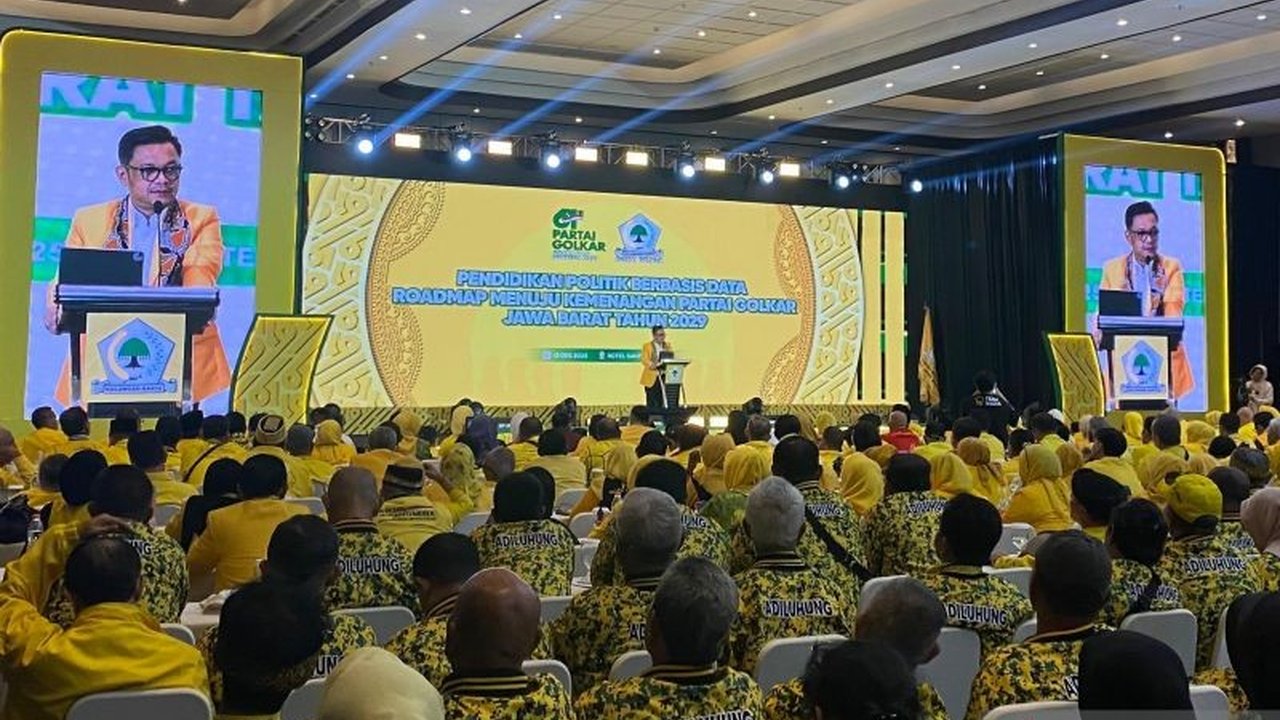 DPD Golkar Jabar memperkuat dukungan terhadap program Asta Cita Presiden Prabowo Subianto demi pemerataan kesejahteraan di seluruh wilayah Jawa Barat, melalui pendidikan politik berbasis data.
