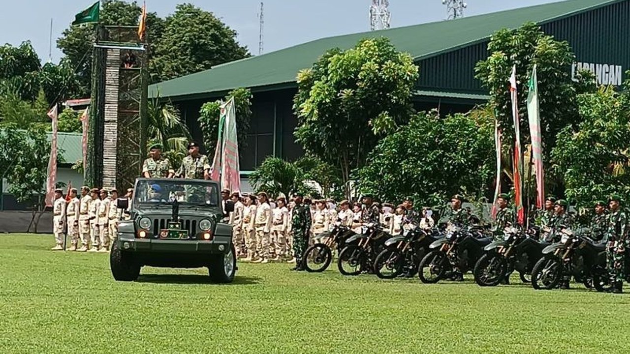 Mayjen Suhardi menyampaikan pesan penting tentang integritas dan profesionalisme kepada prajurit Kodam XIII/Merdeka saat berpamitan di Manado, menekankan soliditas dan loyalitas dalam pengabdian.