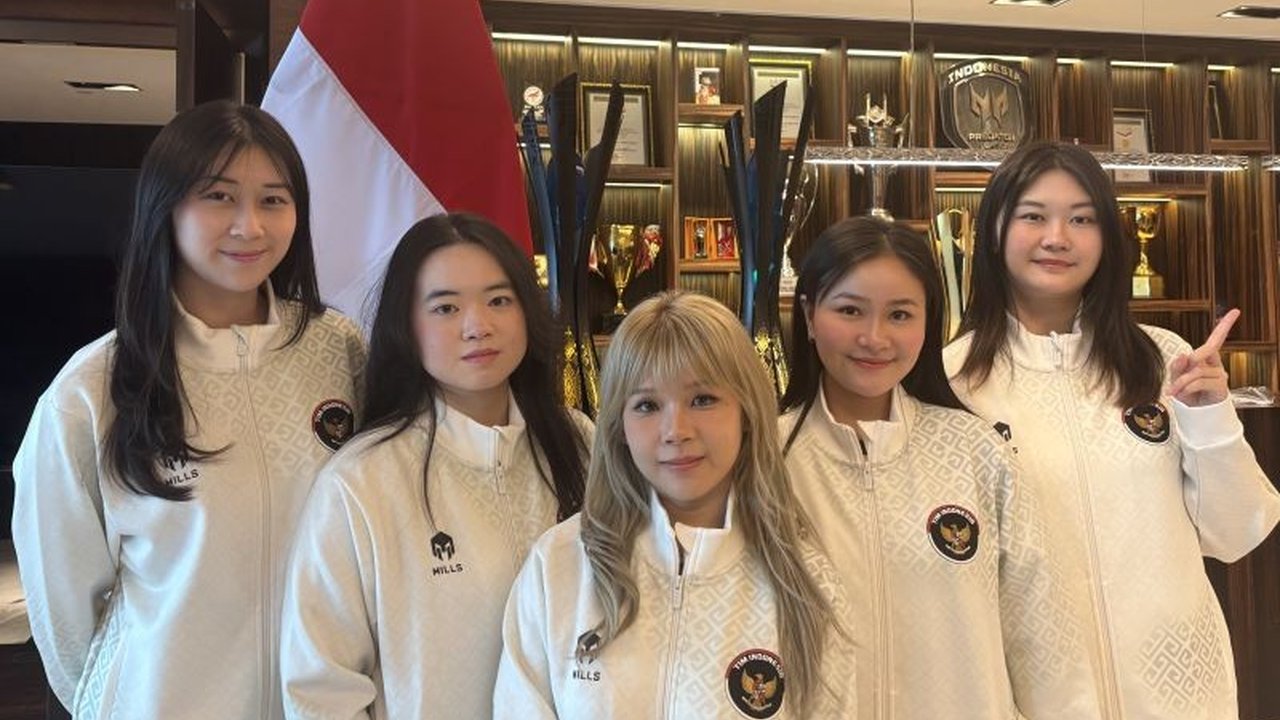 Timnas Esports Indonesia, khususnya MLBB Putri, memulai perjuangan mempertahankan gelar di SEA Games 2025 Thailand, sementara FC Online menghadapi tuan rumah di babak playoff yang krusial.