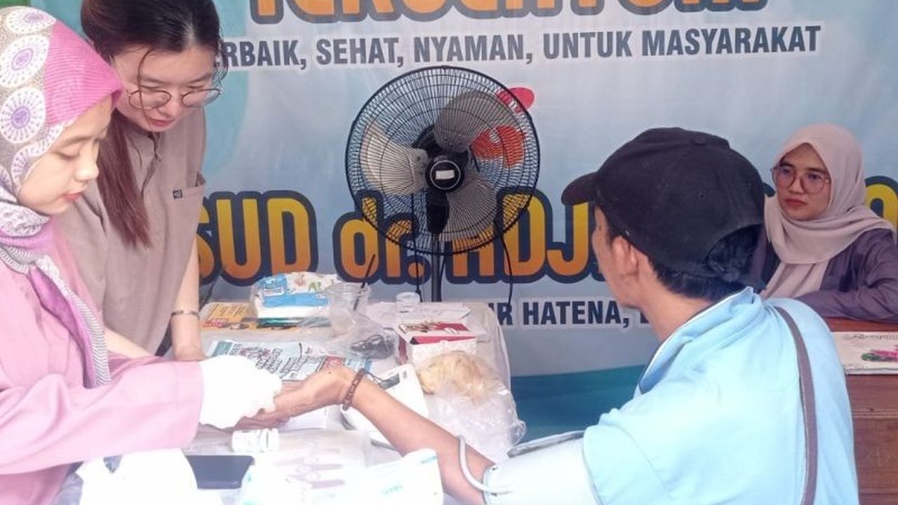 Dinas Kesehatan Lebak menyediakan layanan pemeriksaan kesehatan gratis untuk deteksi dini Penyakit Tidak Menular (PTM), membantu masyarakat menjaga kesehatan dan meningkatkan kualitas hidup.