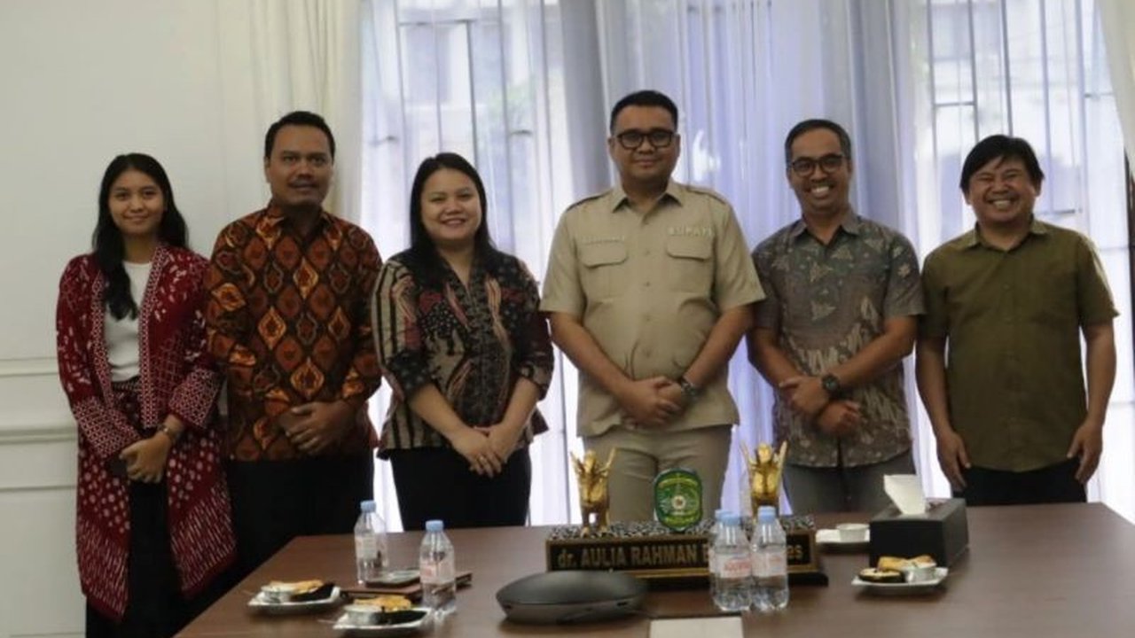 Pemerintah Kabupaten Kutai Kartanegara dan Tanoto Foundation terus perkuat kolaborasi pengasuhan anak usia dini melalui Rumah Anak Sigap, berhasil turunkan stunting dan cetak generasi unggul.