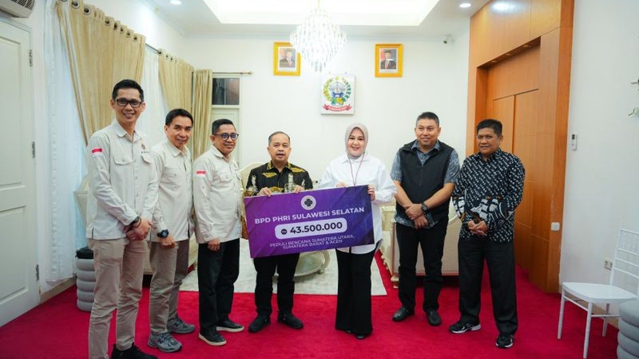 Wakil Gubernur Sulawesi Selatan Fatmawati Rusdi memberikan apresiasi tinggi atas Solidaritas PHRI Sulsel yang menyalurkan donasi untuk korban bencana di Sumatera, menunjukkan kepedulian bersama.