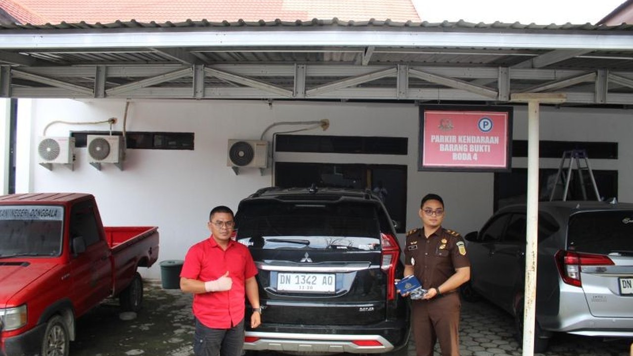 Kejaksaan Negeri Donggala berhasil menyelamatkan uang negara sebesar Rp1,7 miliar dari penanganan kasus korupsi sepanjang tahun 2025, menunjukkan komitmen kuat dalam penegakan hukum.