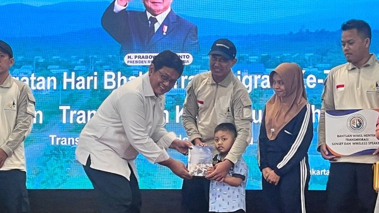 Wakil Menteri Transmigrasi (Wamentrans) Viva Yoga Mauladi menekankan bahwa Program Transmigrasi bertujuan meningkatkan kesejahteraan warga lokal dan pendatang, menciptakan kebersamaan ekonomi.