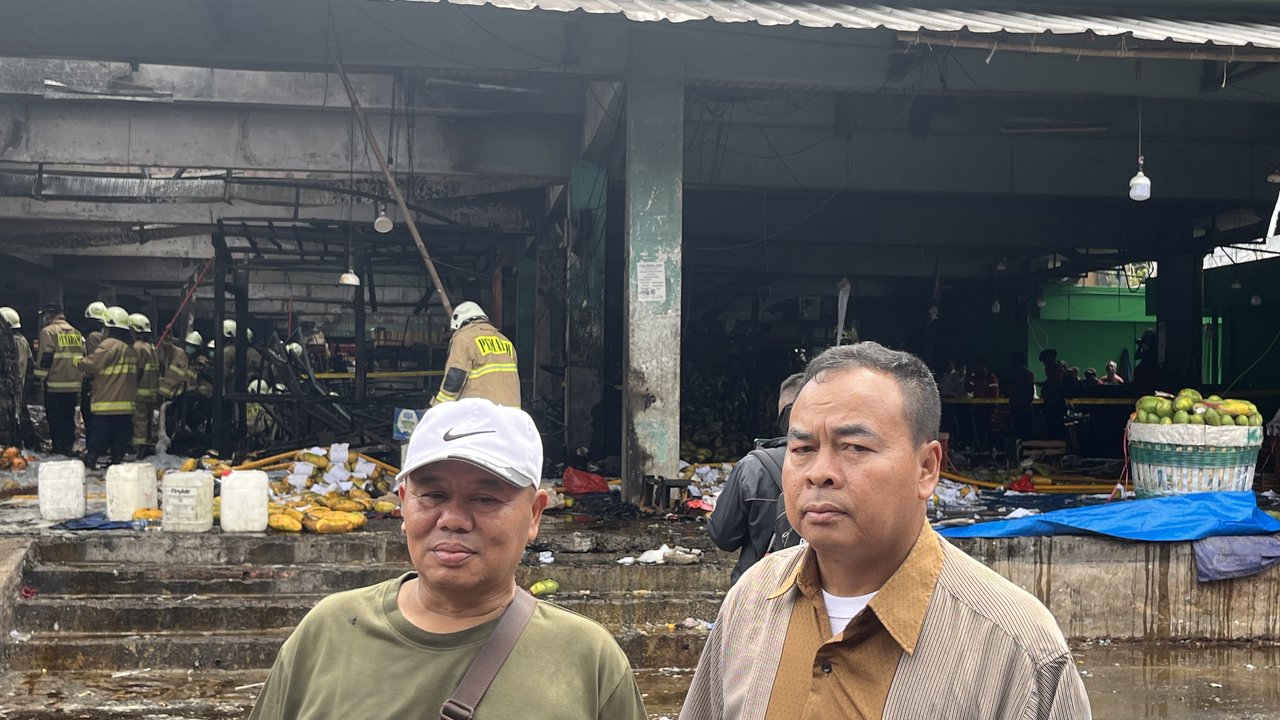 Kesaksian Pedagang Pasar Kramat Jati Ungkap Penyebab Api Cepat Menyebar