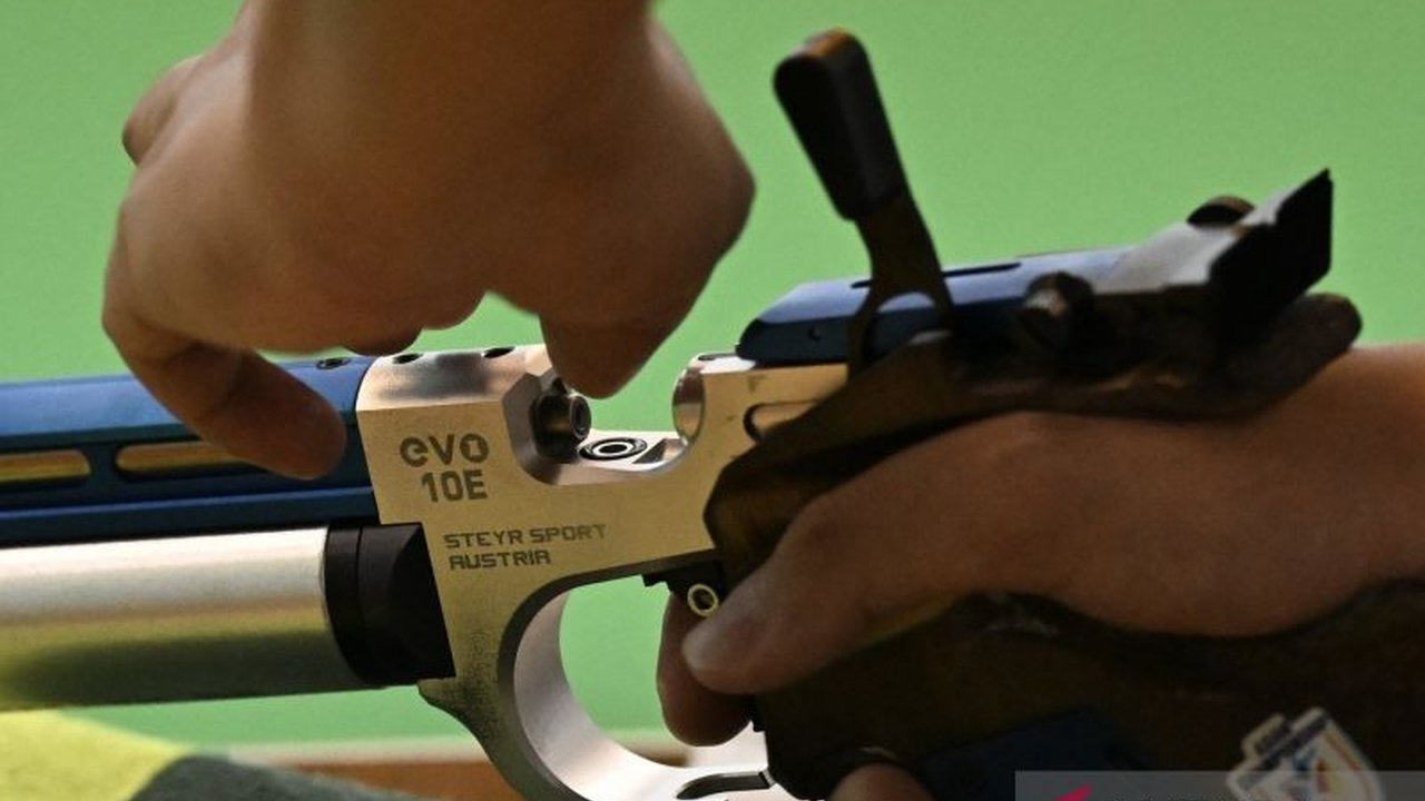 Atlet practical shooting Indonesia, Vincent Djajadiningrat, berhasil menyumbang medali emas di SEA Games Thailand 2025. Kontingen Indonesia juga sukses meraih banyak medali lainnya.
