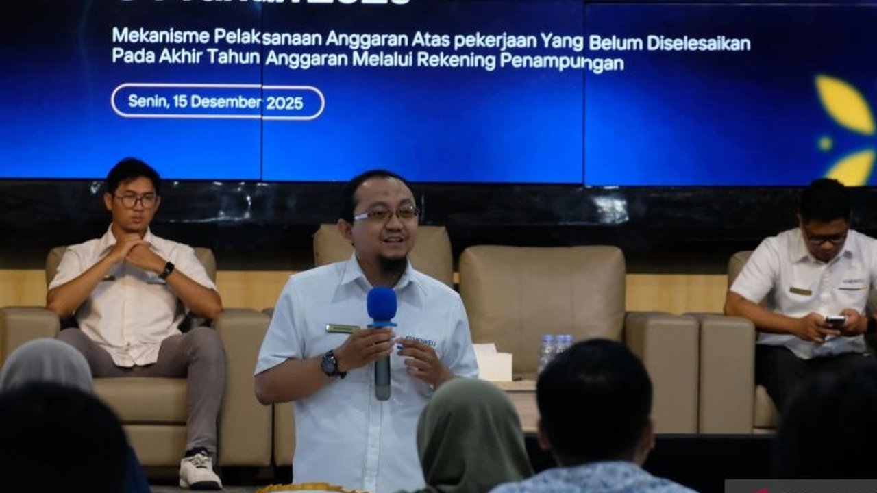 KPPN Manokwari gencar sosialisasikan PMK 84 tentang mekanisme pelaksanaan anggaran, khususnya untuk pekerjaan yang belum rampung, guna memastikan akuntabilitas dan tertib administrasi keuangan negara.