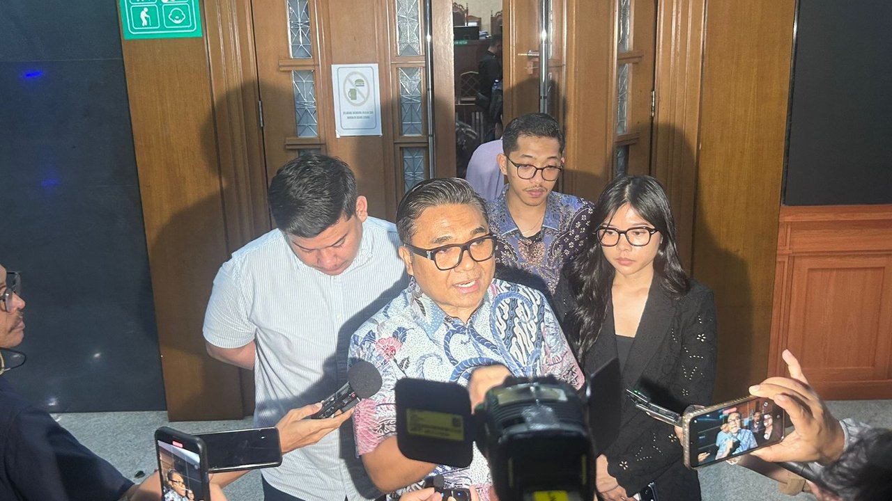 Eks Pejabat KPI Bantah Tudingan Jaksa Atur Penyewaan Kapal dan Ekspor MINYAK