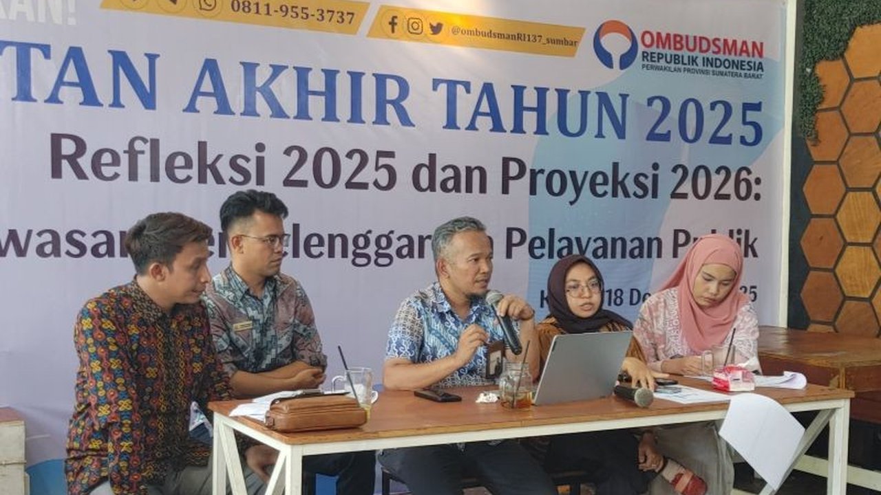 Ombudsman Sumbar memaparkan progres signifikan dalam penanganan ijazah siswa yang ditahan sekolah, berhasil melepaskan ribuan dokumen penting ini.