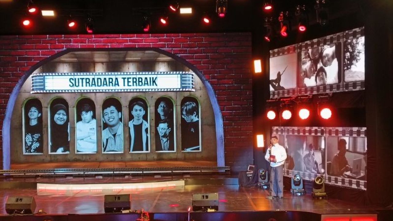 Anggota DPR Samuel Wattimena menekankan pentingnya kelanjutan eksplorasi **film pendek** pasca festival, seperti nonton bareng, untuk memaksimalkan dampaknya bagi pariwisata dan ekonomi kreatif Semarang.