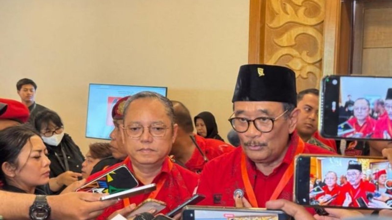 Konferensi Daerah dan Konferensi Cabang PDIP di Jawa Timur menjadi titik tolak penyegaran organisasi serta konsolidasi partai secara nasional, menegaskan komitmen PDIP sebagai partainya wong cilik.