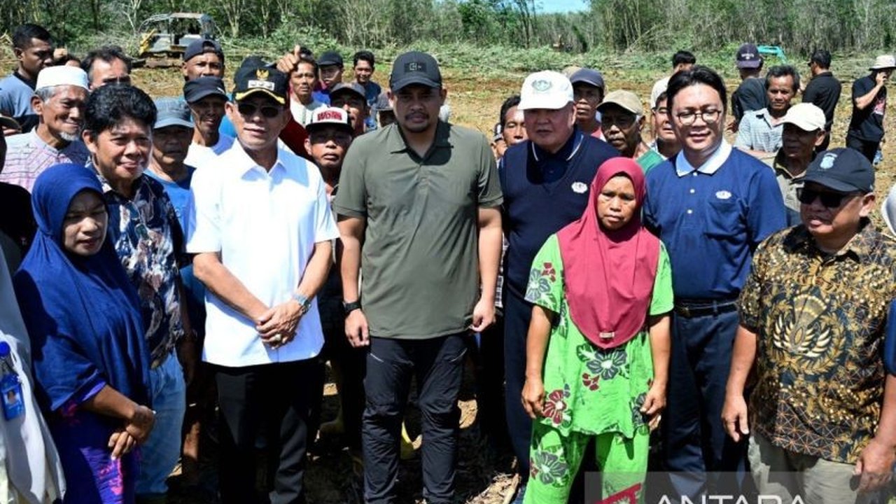 Gubernur Sumut Bobby Nasution memastikan warga terdampak longsor di Tapsel segera mendapat bantuan sumur bor untuk air bersih dan relokasi hunian. Bagaimana kelanjutan nasib para korban bencana hidrometeorologi ini?