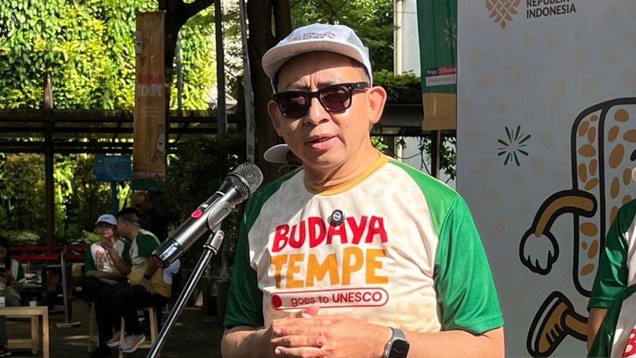 Menteri Kebudayaan Fadli Zon menegaskan Budaya Tempe adalah warisan tak benda Indonesia yang penting, melibatkan jutaan orang, dan tengah diajukan ke UNESCO. Simak selengkapnya!