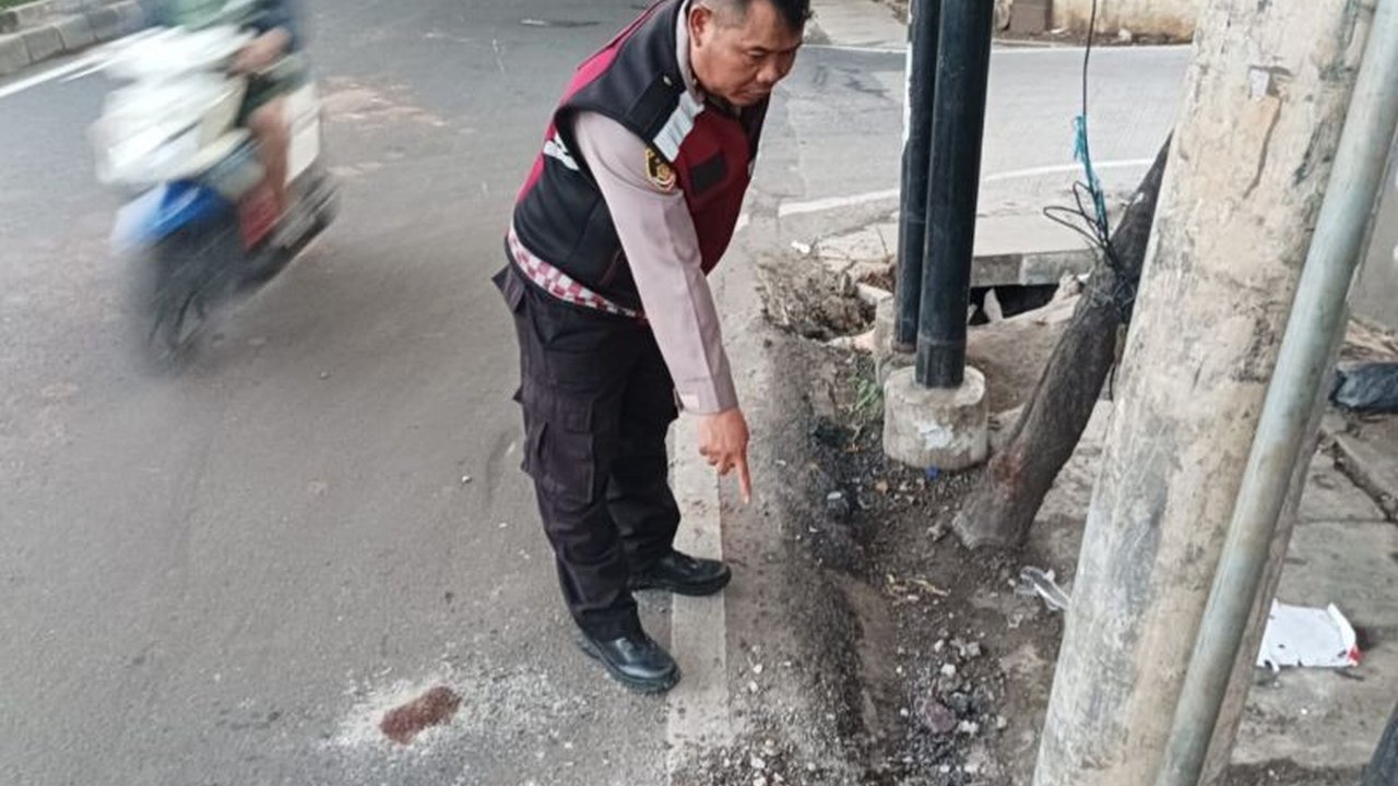Polisi mengamankan pengemudi mobil boks berinisial MEP (19) setelah insiden kecelakaan maut di Pesanggrahan yang menewaskan seorang pembonceng sepeda motor, Minggu pagi.