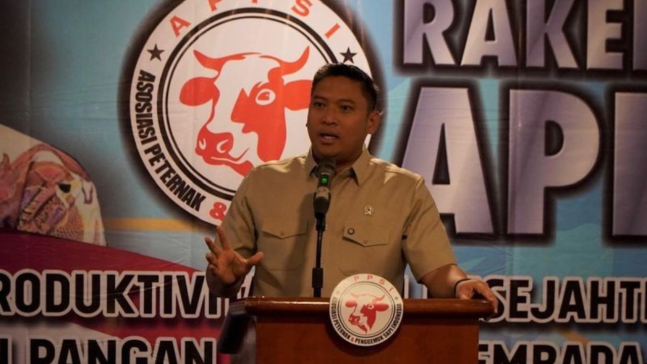 Wakil Menteri Pertanian Sudaryono meminta peran aktif Asosiasi Peternak dan Penggemuk Sapi Indonesia (APPSI) untuk memperkuat produksi daging demi mewujudkan swasembada sapi berkelanjutan di Indonesia.