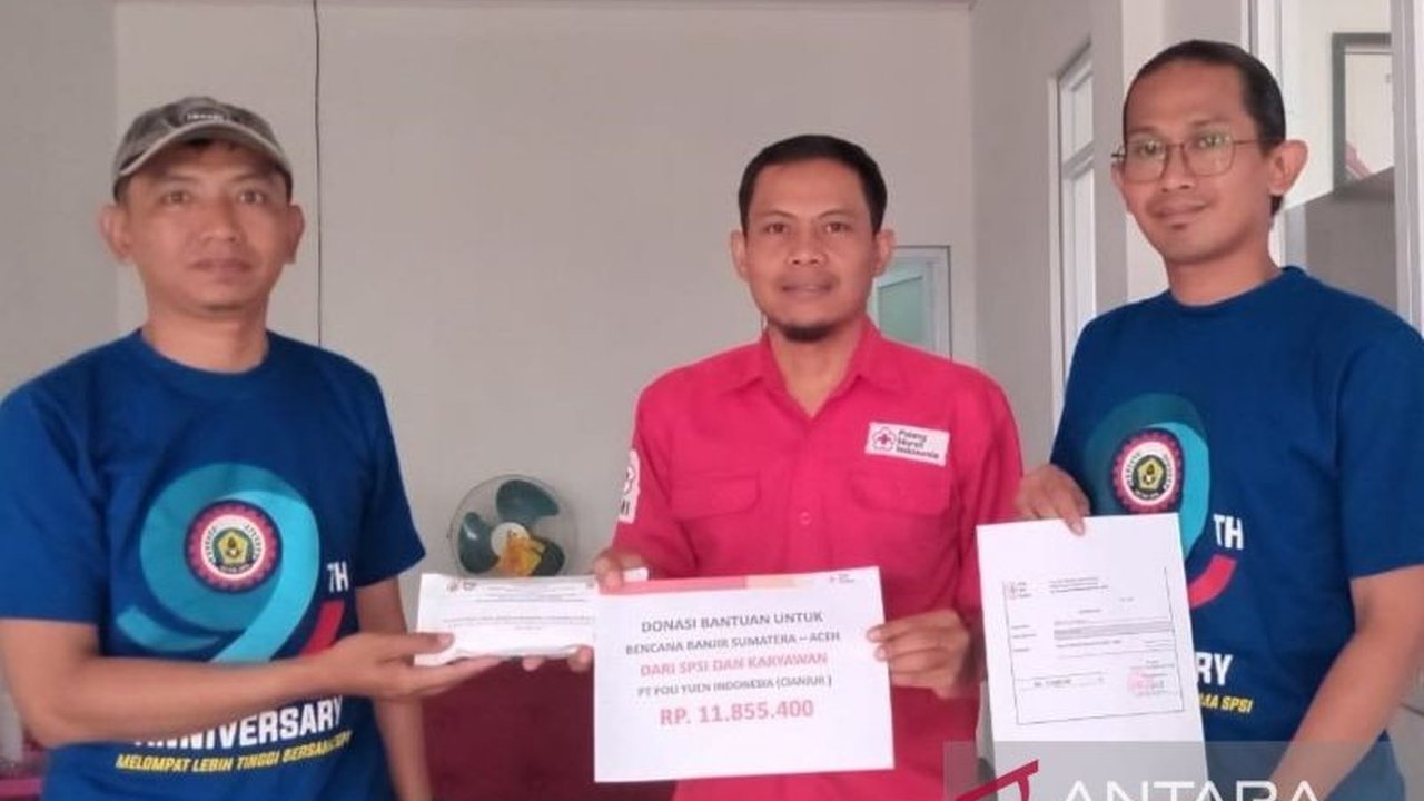 PMI Cianjur berhasil mengumpulkan donasi sebesar Rp15 juta dari masyarakat untuk korban bencana Sumatra, yang akan disalurkan melalui relawan terlatih di lokasi.