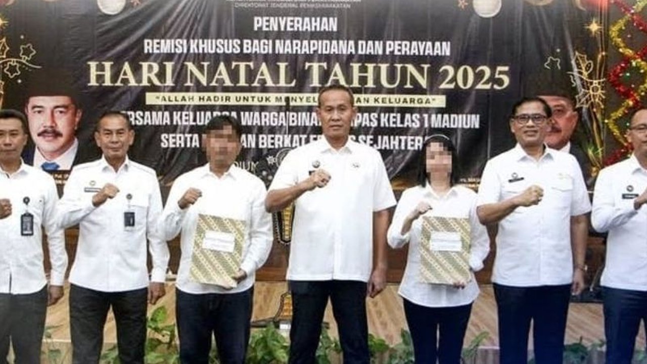 Sebanyak 25 warga binaan di Lapas Kelas I Madiun menerima Remisi Natal 2025, sebuah apresiasi atas perilaku baik dan partisipasi dalam program pembinaan.