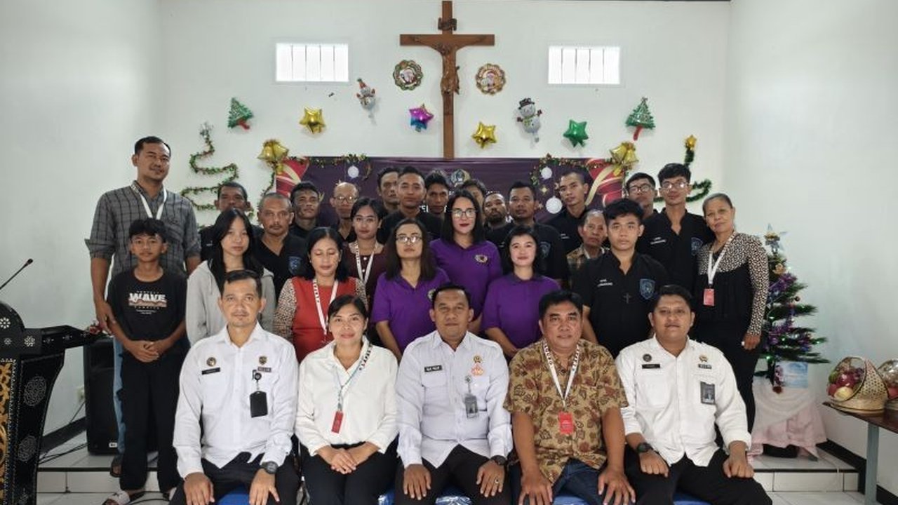 Lembaga Pemasyarakatan Kelas II B Tulungagung memastikan hak ibadah dan memberikan Remisi Natal khusus kepada WBP Nasrani, menunjukkan komitmen pembinaan humanis yang inklusif.