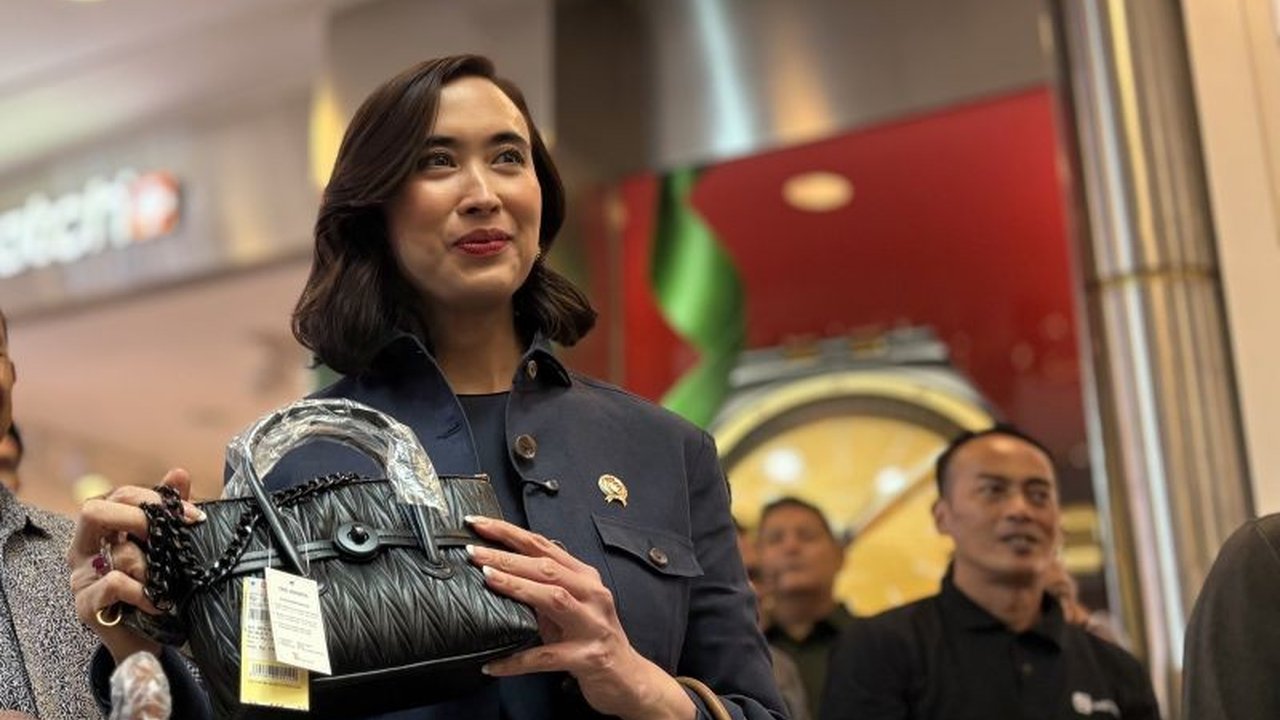 Kemenekraf optimis program BINA Indonesia Great Sale 2025 akan signifikan mendorong perputaran ekonomi nasional dan mencapai target belanja masyarakat hingga Rp110 triliun.