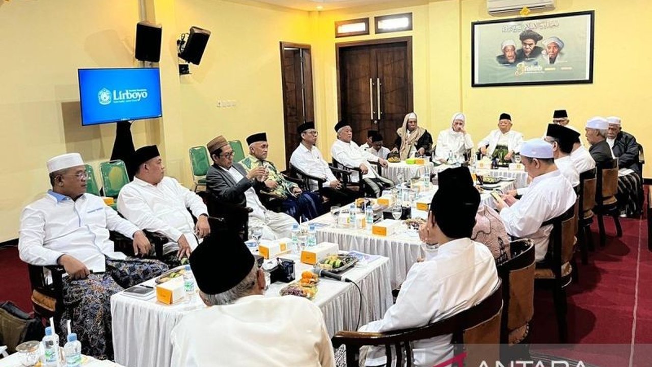 Islah PBNU antara Rais Aam dan Ketua Umum sukses tercapai jelang abad kedua Nahdlatul Ulama, membawa pelajaran berharga tentang literasi digital dan tantangan di era modern.