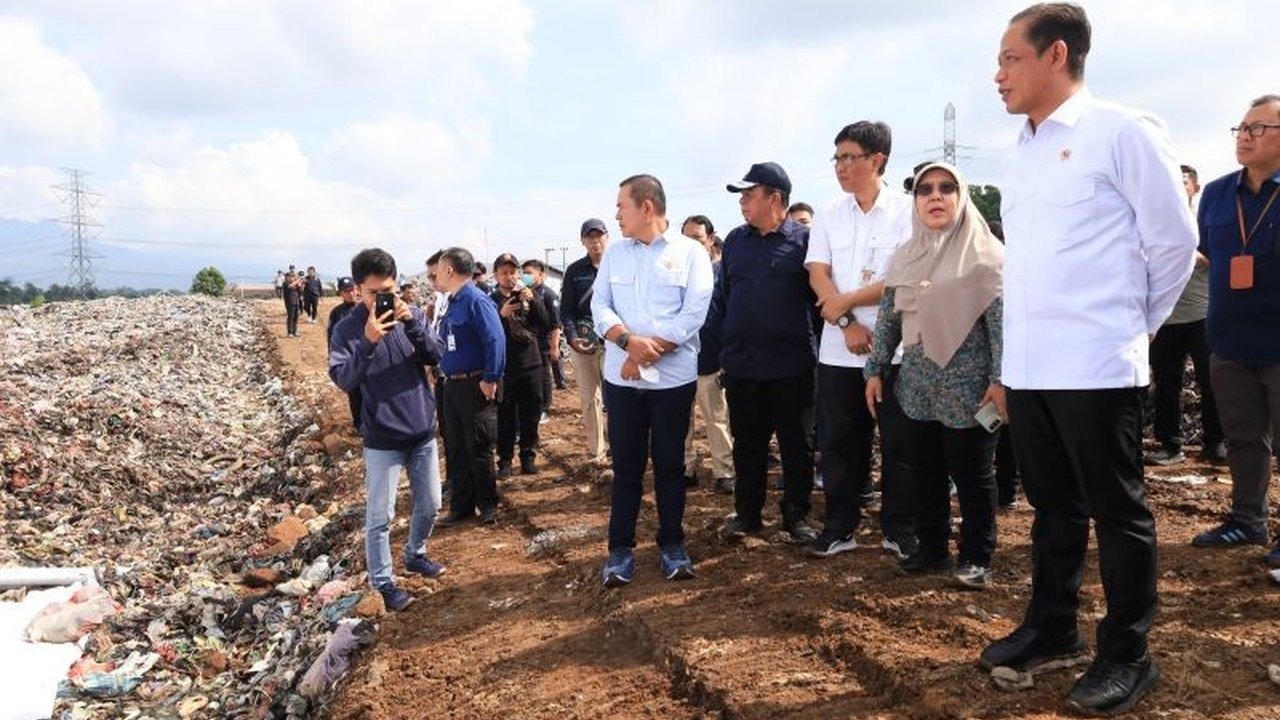 Menjelang libur Natal dan Tahun Baru (Nataru), Menteri LHK Hanif Faisol Nurofiq menegaskan bahwa pengelolaan sampah Nataru adalah masalah serius yang memerlukan penanganan segera dari semua pihak.