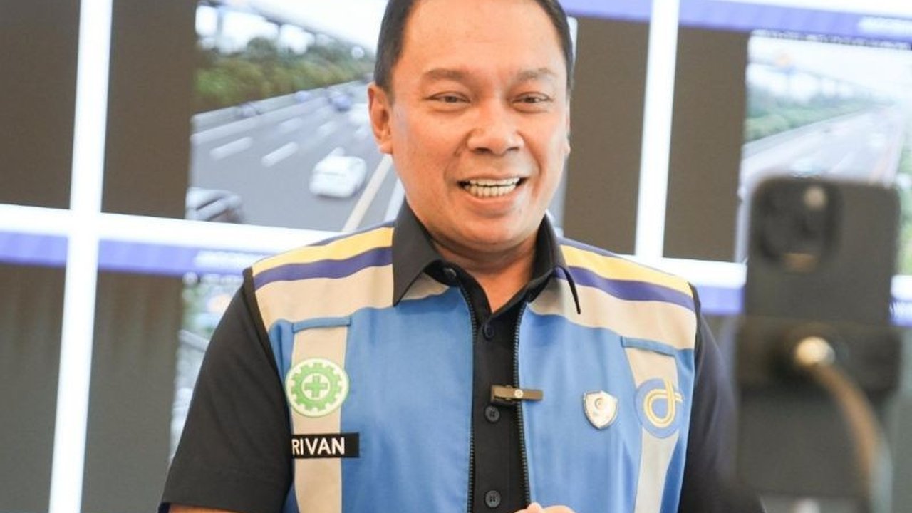PT Jasa Marga mencatat 168 ribu kendaraan melakukan arus balik Natal Jabotabek pada H+2, menunjukkan peningkatan signifikan dari lalu lintas normal dan diprediksi terus naik.