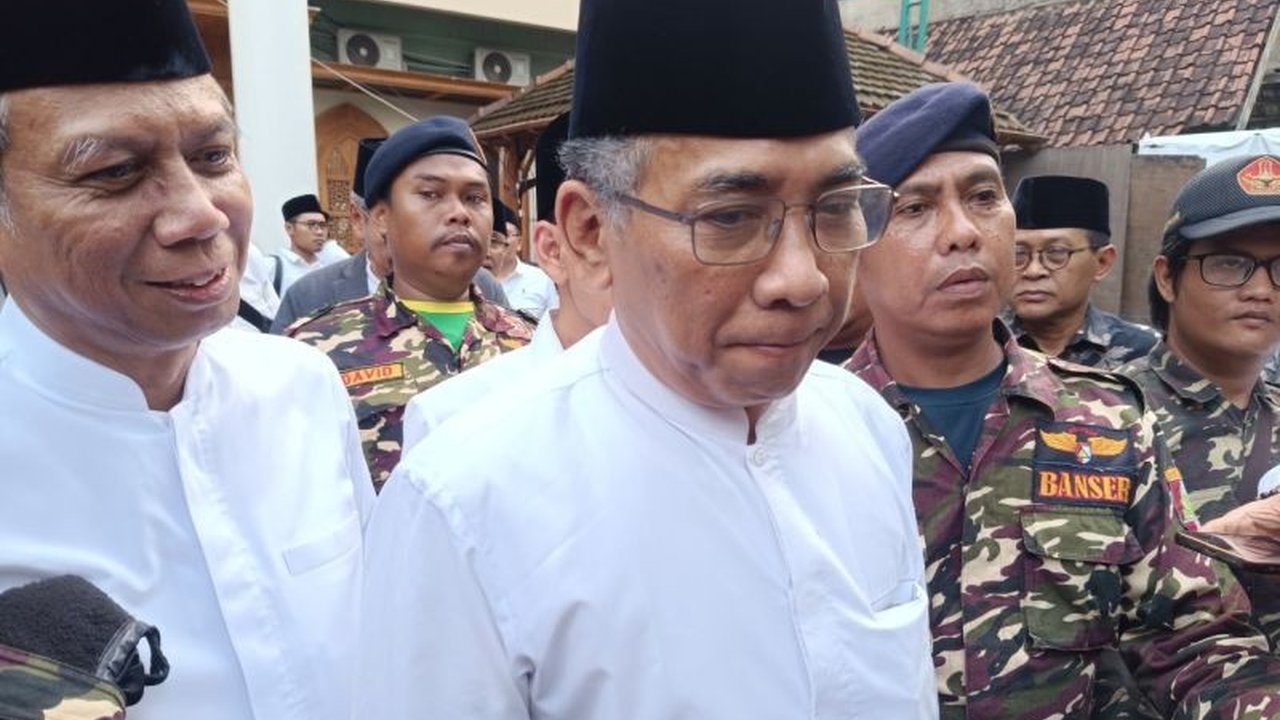 Ketua Umum PBNU Gus Yahya menyatakan seluruh persoalan internal PBNU telah selesai usai pertemuan di Surabaya, menegaskan kembali kebersamaan jajaran pimpinan.