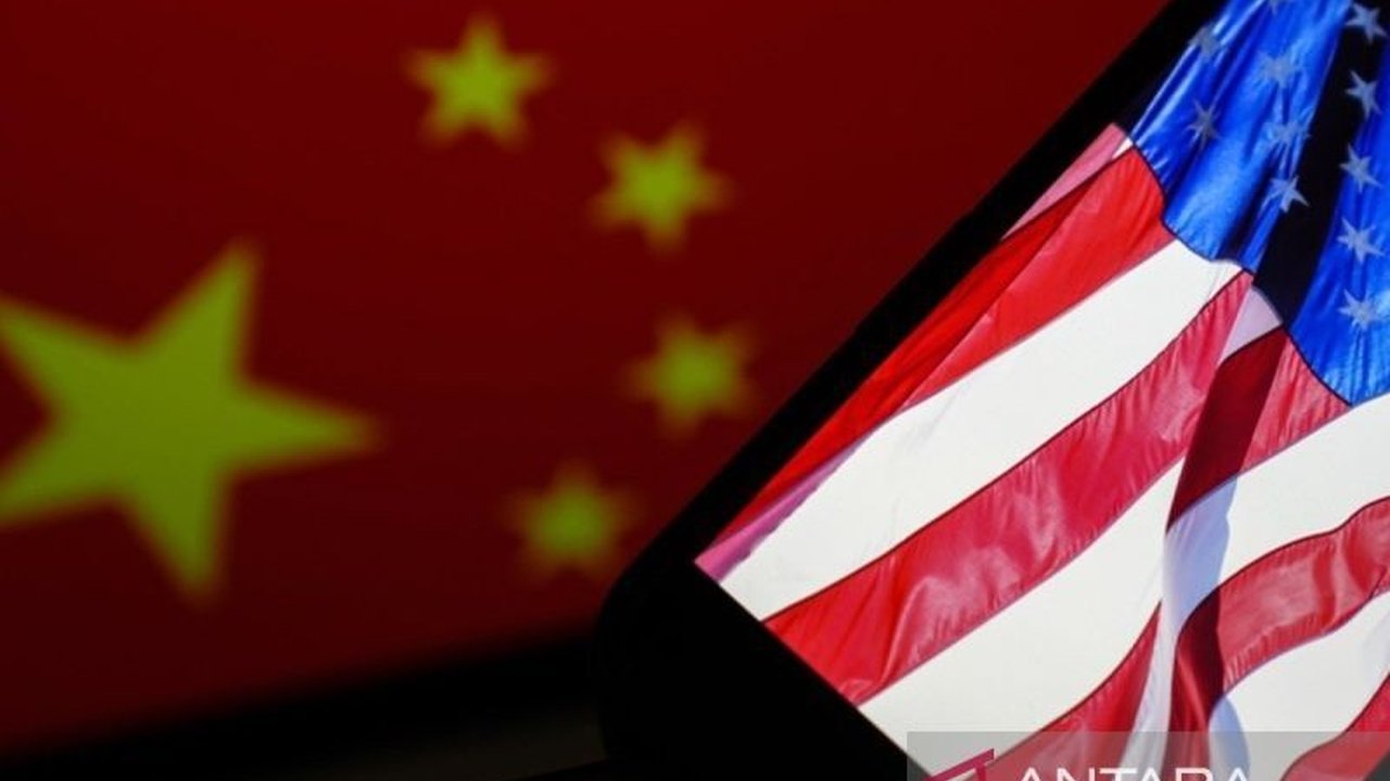 Kedutaan Besar China di Washington memperingatkan bahwa penjualan senjata AS ke Taiwan senilai miliaran dolar akan mendorong kawasan semakin dekat ke konflik bersenjata, menegaskan kembali prinsip 'satu China' yang dilanggar.