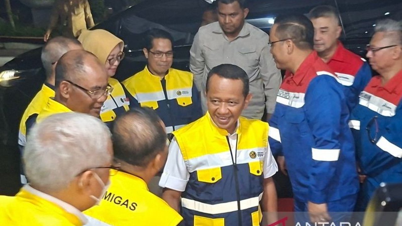 Menteri ESDM Bahlil Lahadalia kembali menegaskan Indonesia akan setop tidak impor solar 2026 berkat beroperasinya RDMP Balikpapan dan program B50, membuka jalan menuju kemandirian energi nasional.