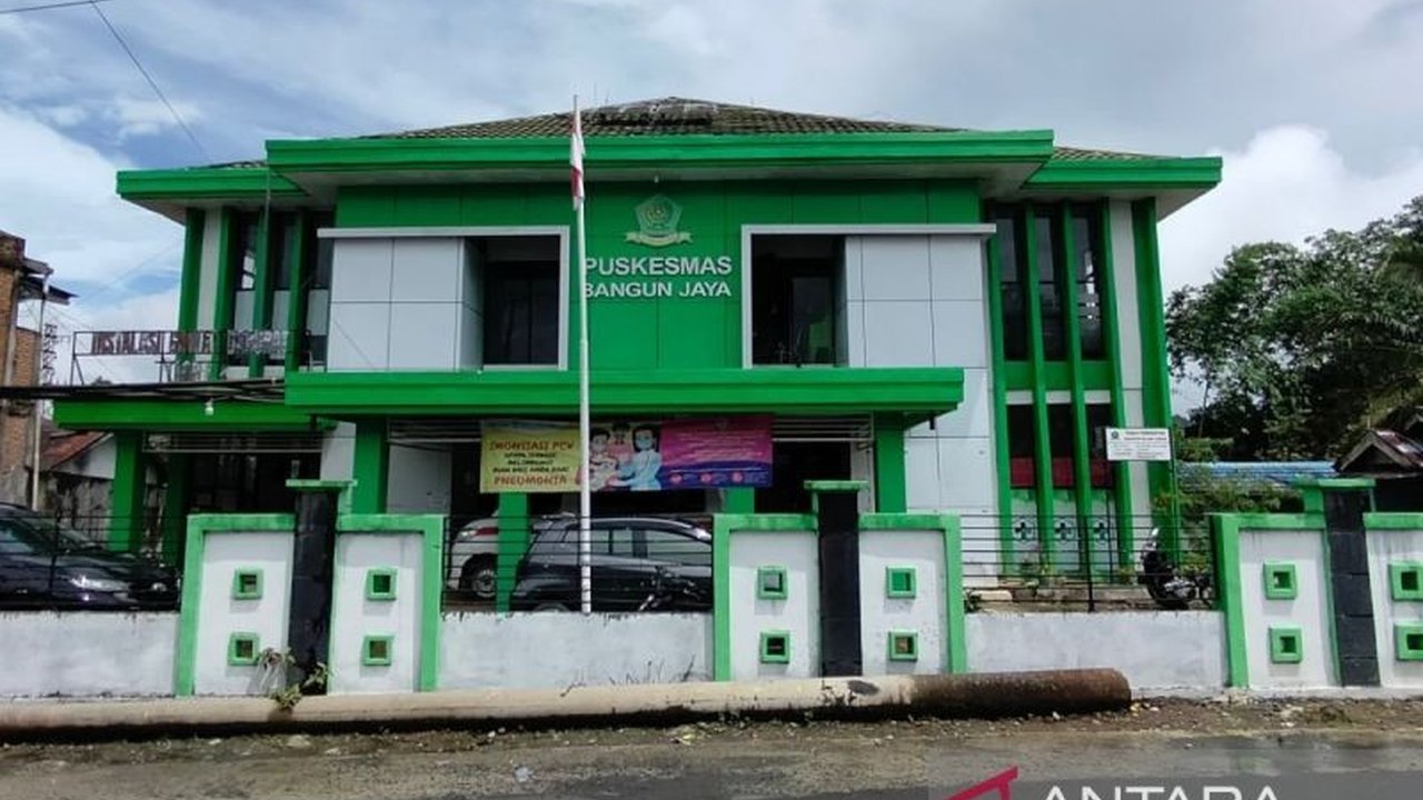 Dinas Kesehatan Rejang Lebong memastikan 21 puskesmas siaga penuh selama libur Nataru, menjamin pelayanan kesehatan optimal bagi masyarakat di 15 kecamatan.