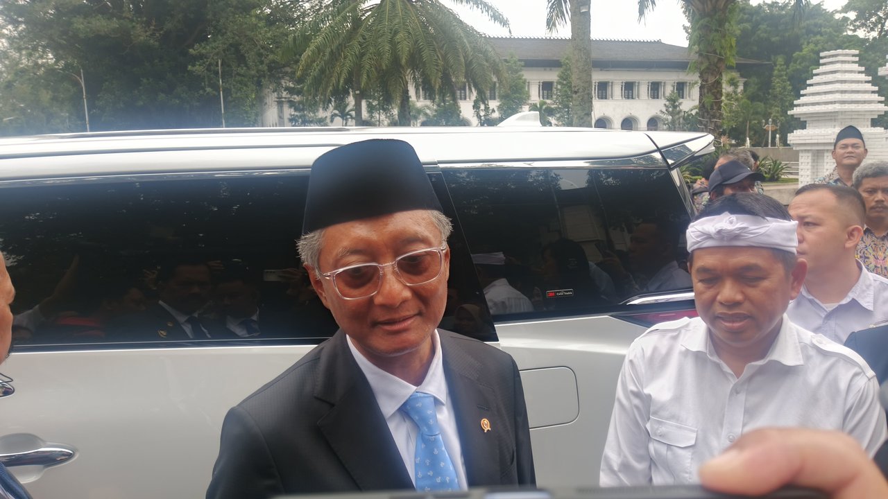 Menteri Pekerjaan Umum (PU) Dody Hanggodo di Gedung Sate, Bandung, Rabu (3/12).