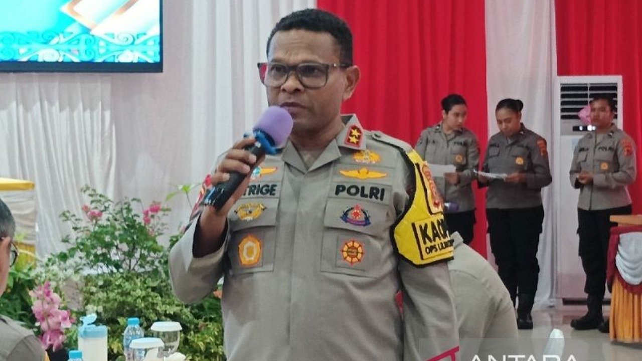Sepanjang 2025, Aksi Kekerasan KKB Papua mengakibatkan 94 korban jiwa di Tanah Papua. Kapolda Papua mengungkapkan rincian korban dan strategi penanganan melalui pendekatan humanis untuk menciptakan situasi kondusif.
