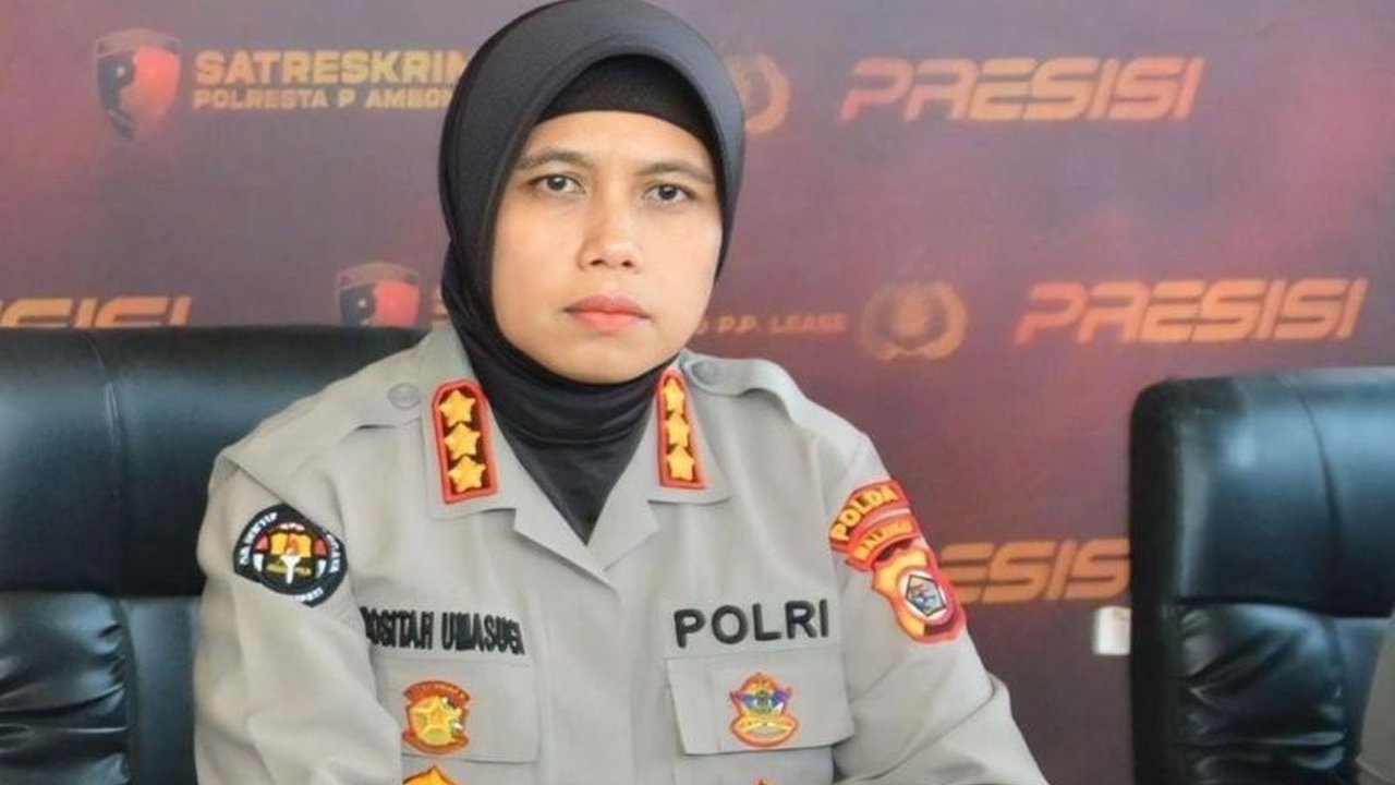 Divisi Propam Mabes Polri resmi melimpahkan penanganan kasus Brigadir HS terkait dugaan pelanggaran kode etik ke Propam Polda Maluku, memastikan proses hukum berjalan transparan dan profesional.