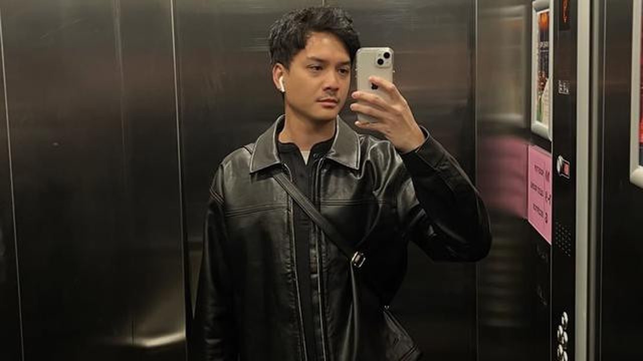 Baskara Mahendra. [IG: @baskaramahendra]