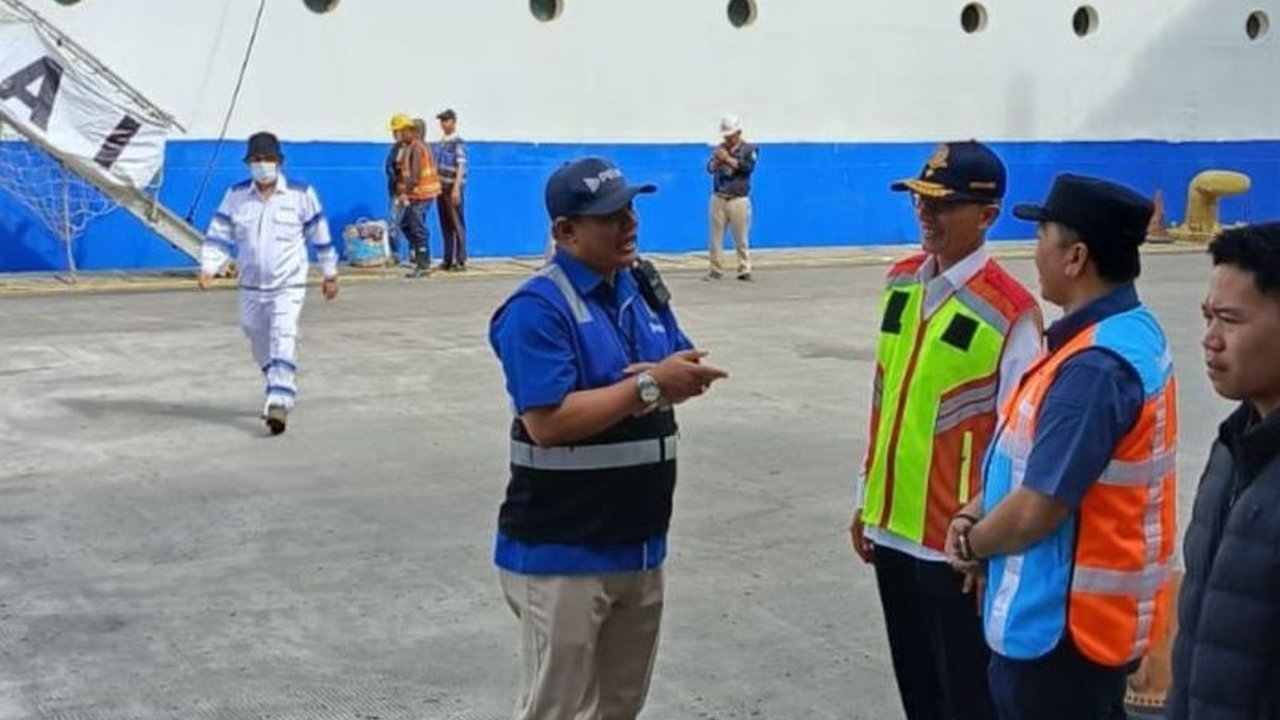 PT Pelni mengajak calon penumpang kapal laut untuk segera memanfaatkan program stimulus berupa diskon tiket Pelni Nataru sebesar 20 persen sebelum kuota habis, berlaku hingga 10 Januari 2026.