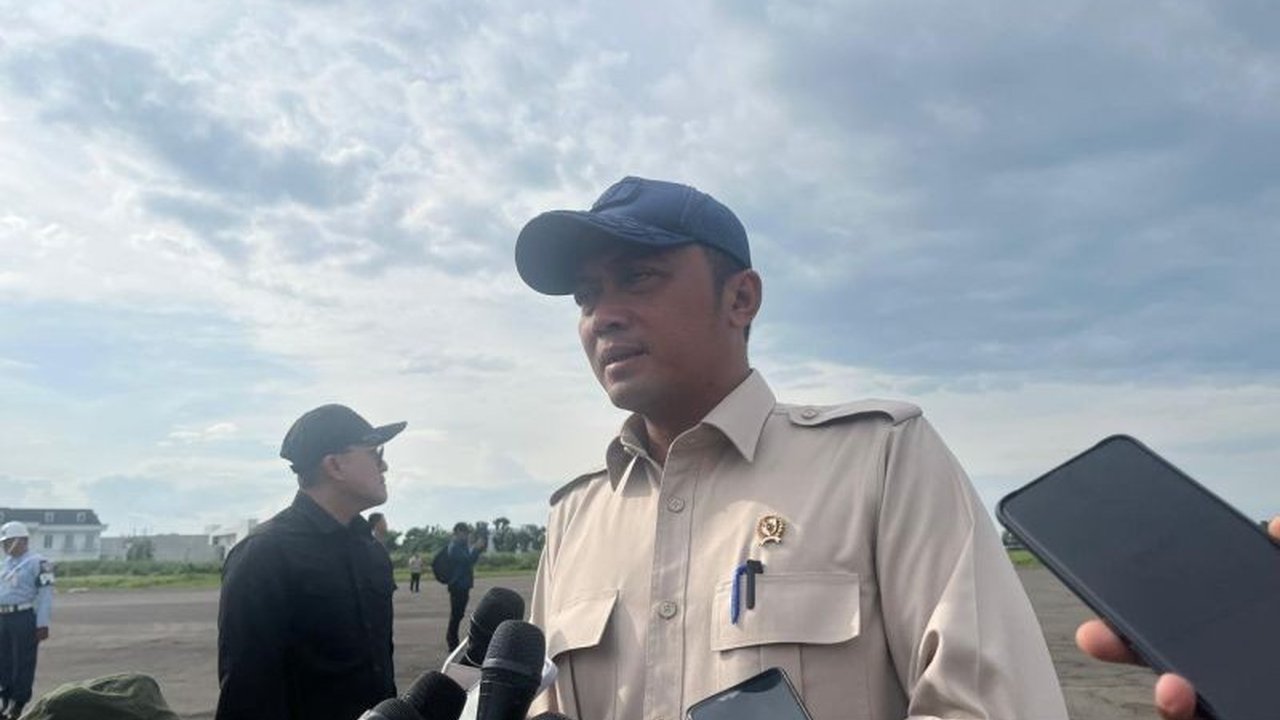 Presiden Prabowo Subianto memulai tahun 2026 dengan Kunjungan Presiden Prabowo di Aceh, meninjau pembangunan hunian serta memimpin rapat koordinasi untuk mempercepat proses rehabilitasi dan rekonstruksi pascabencana di Kabupaten Aceh Tamiang.