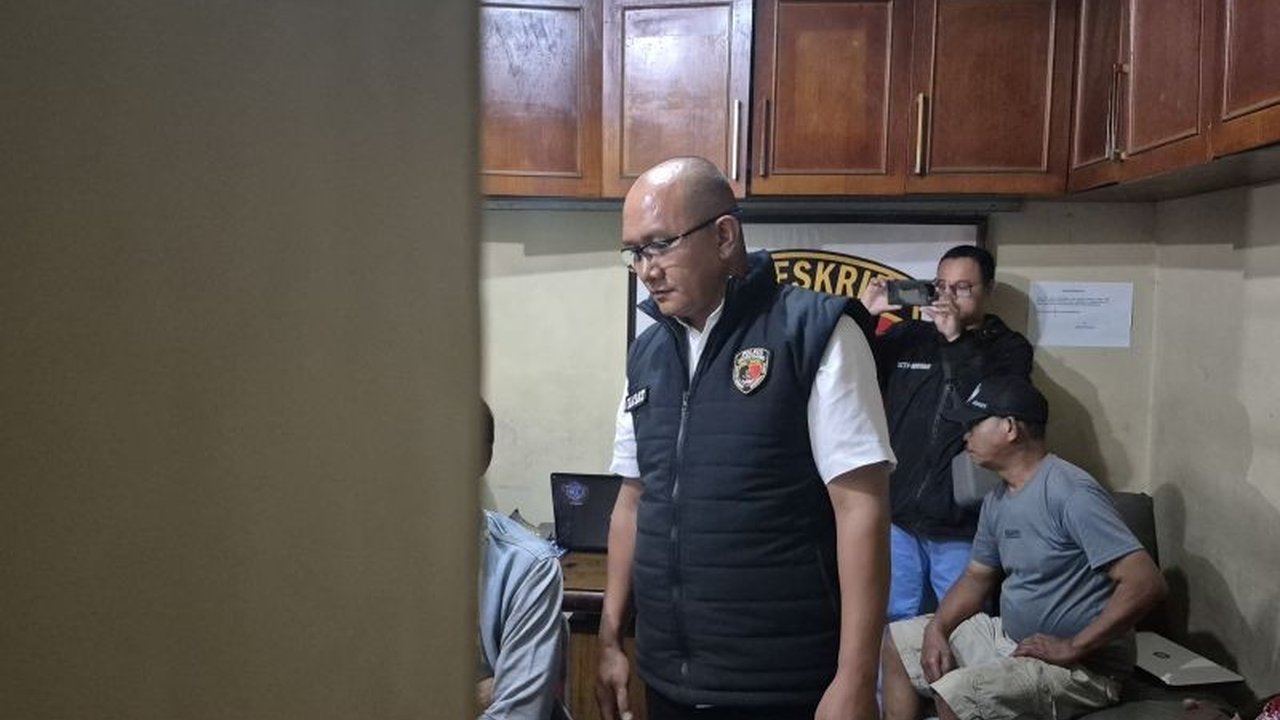 Polres Sumedang mendalami Penyelidikan Longsor Jatinangor yang menewaskan empat pekerja konstruksi, fokus pada kronologi dan dugaan kelalaian kerja.