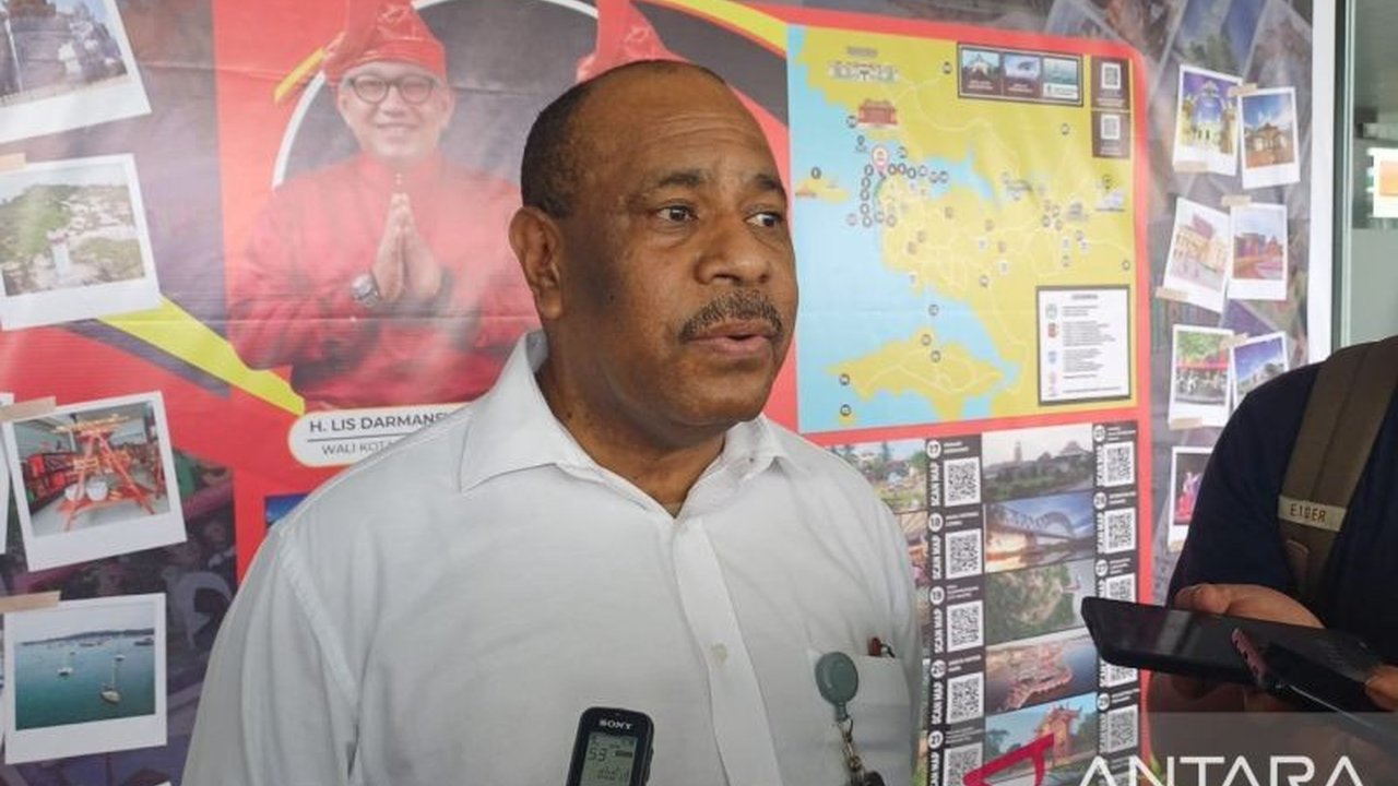 Kantor Imigrasi Kelas I Tanjungpinang telah menyiapkan fasilitas dan SDM untuk mendukung penuh operasional penerbangan internasional Bandara RHF, yang berpotensi meningkatkan pariwisata dan ekonomi daerah.