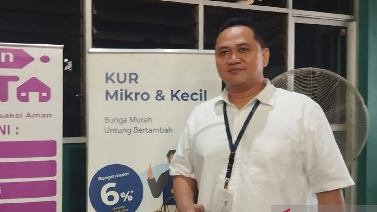Bank Jateng Cabang Kudus berhasil melampaui target penyaluran KUR dengan realisasi Rp87,93 miliar pada 2025, menunjukkan tingginya kebutuhan pembiayaan UMKM di Kudus.