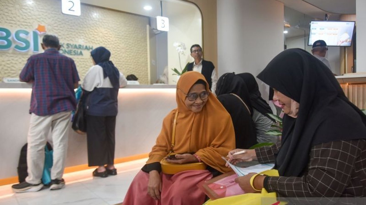 Kementerian Haji dan Umrah membuka masa Pelunasan Biaya Haji Tahap II hingga 9 Januari 2026 bagi jamaah tertentu. Jangan lewatkan kesempatan ini untuk memastikan keberangkatan haji Anda.