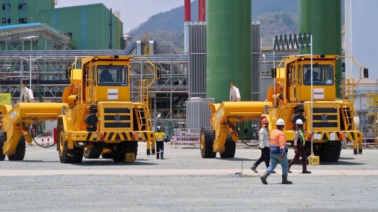Dinas Penanaman Modal dan Pelayanan Terpadu Satu Pintu (DPMPTSP) NTB meluruskan persepsi keliru pelaku usaha bahwa pengisian data investasi berpengaruh pada pajak, mendorong optimalisasi Realisasi Investasi NTB yang telah mencapai Rp48,98 triliun hingga S