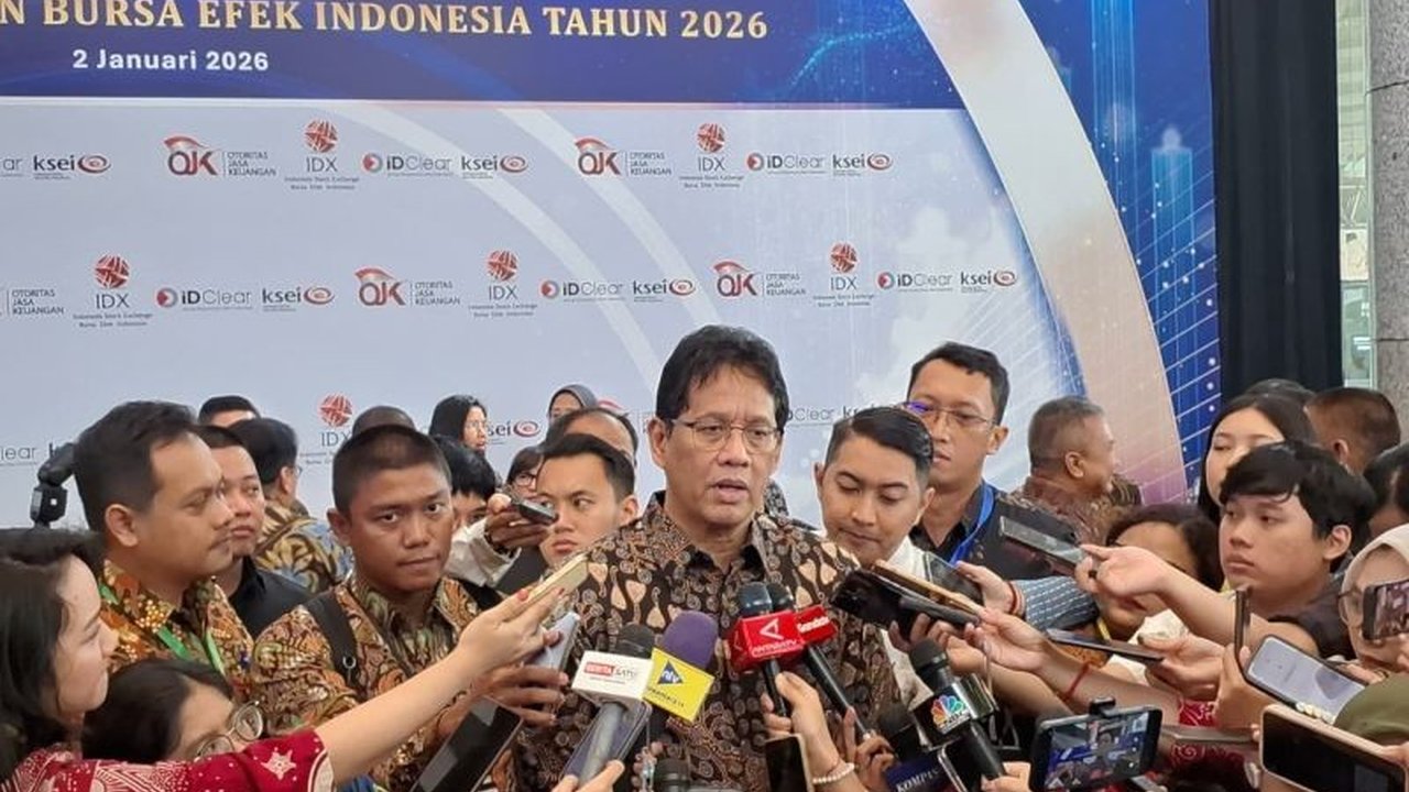 Menteri Keuangan Purbaya Yudhi Sadewa mendesak BNPB untuk segera mengajukan Tambahan Dana Pemulihan Bencana di Sumatera demi kecepatan penanganan dampak bencana. Mengapa desakan ini muncul dan bagaimana kesiapan fiskal negara?