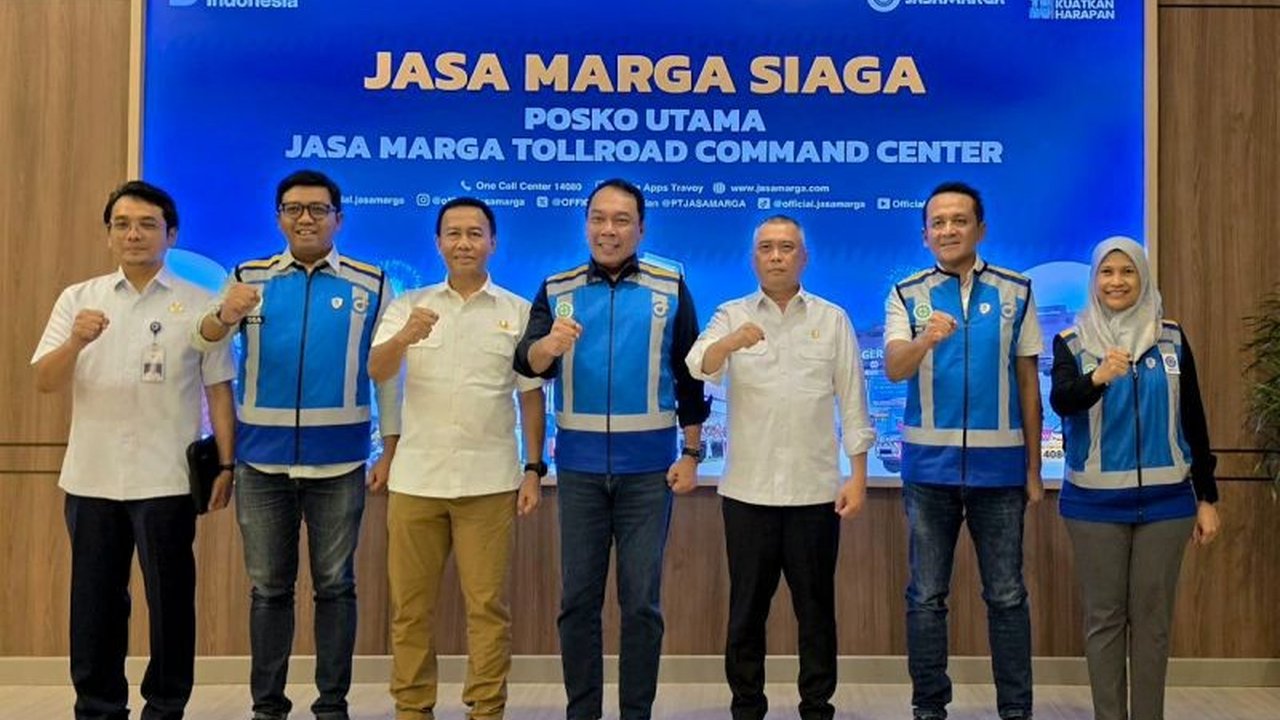 Menteri Perhubungan Dudy Purwagandhi memastikan arus balik tol Jakarta terkendali selama periode Natal dan Tahun Baru (Nataru) 2025/2026, meskipun terjadi peningkatan volume kendaraan yang signifikan.