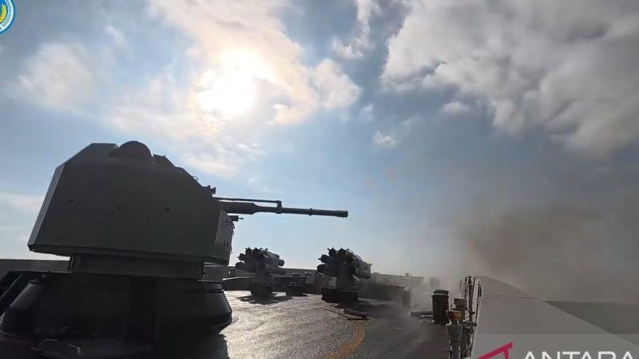 Beijing menggelar Latihan Militer China Taiwan berskala besar, Justice Mission 2025, menunjukkan kemampuan PLA menentang separatisme dan kesiapan menghadapi campur tangan asing.